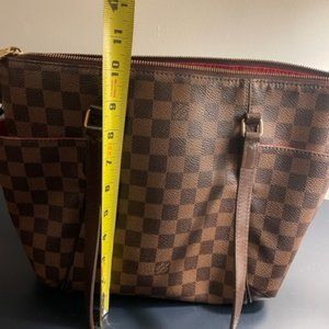Louis-Vuitton Damier Ebene Totally PM
